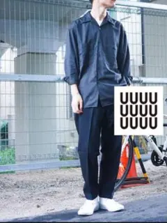 ユニクロu　ワイドフィットテーパードアンクルチノ　w35　黒　L　センタープレス