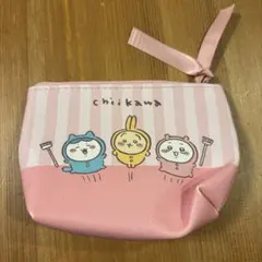 ちいかわ　ポーチ　ピンク　バレンタイン