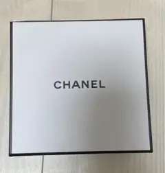 CHANEL シャネル　空箱　ボックス　ギフト　ラッピング　箱　プレゼント