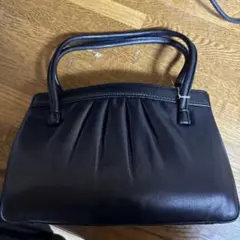 ブラック プリーツデザイン ハンドバッグ