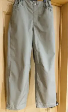 バレルレッグパンツ　ベージュ　キッズ　１５０