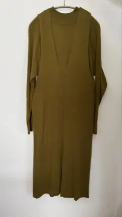 cloche ワンピース 02