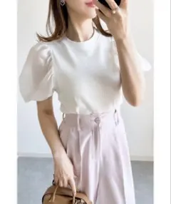ノスタルジア　トップス　Tシャツ　リブ　カットソー　ホワイト　白　美品　半袖のサムネイル