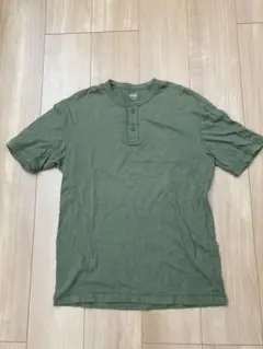 UNIQLO ヘンリーネックTシャツ カーキ S