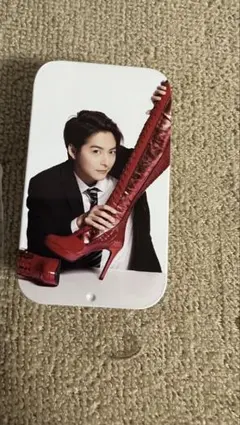 キンキーブーツ　缶バッチセット　2019年 2025年最新】キンキーブーツ2019の人気アイテム - メルカリ