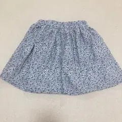 美品⭐︎ SERAPH セラフ 花柄スカート 110のサムネイル