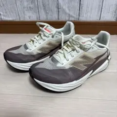 中古New Balance FuelCell Rebel v5 D 25 New Balance Women's Fuelcell Rebel v5 – Columbus Running Company