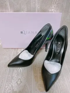 限定値下げ⭐︎DIANA ダイアナ パンプス　ブラック　シルバー　23.5のサムネイル