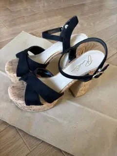 【R&E】コルクチャンキーヒールクロスサンダル （ブラックスエード）