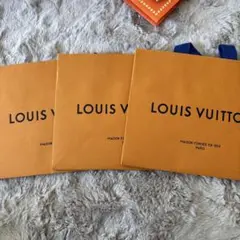 新品❗️激安❗️ルイヴィトン空箱❗️ ルイヴィトン紙袋　47点❗️ Yahoo!オークション -「ルイヴィトン 紙袋」の落札相場・落札価格