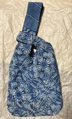 Item thumbnail for item 35cea94c-f4b4-4312-bf2c-77de8467ffc8