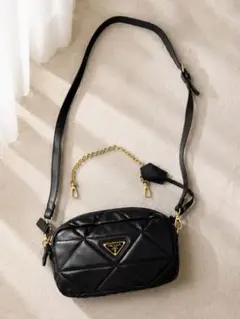 美品 PRADA ノベルティ ショルダーバッグ h3のサムネイル