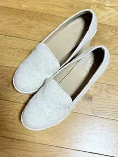 Padourouge レース素材 ホワイト　厚底