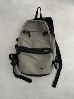 Nike ナイキ　NIKE リュック　鞄　カーキ　メンズ　レディース　キッズ