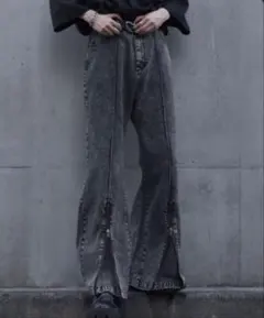 クシル　ハイウエストフルレングス センタークリースZIPフレアデニムパンツ