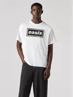 LEVI’S® x OASIS DECA LOGO Tシャツ ホワイト
