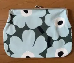 マリメッコ　がま口ポーチ　ウニッコ廃盤色