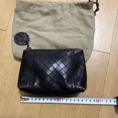 Item thumbnail for item 98434735-c3bc-44e4-86e2-cf007d4b4f52