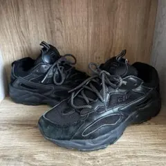 【最終値下げ】FILA RAY TRACER 24.5cm