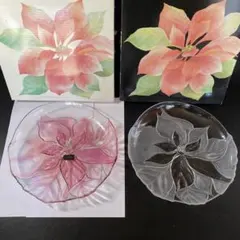 未使用　SOGA ガラス　大皿 ２枚まとめ売り　特大　ポインセチア柄 プレート