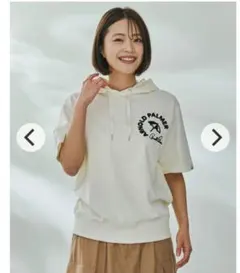 ARNOLD PALMER フード付きTシャツ アイボリー