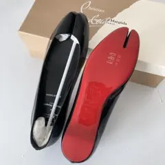 新品 マルジェラ × クリスチャンルブタン 足袋 タビ バレリーナ 黒 38.5のサムネイル