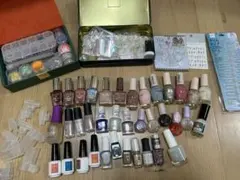 ネイル　パーツ/マニキュアまとめ売り　大量