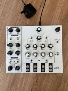 SOMA laboratory LYRA-4 美品 - メルカリ