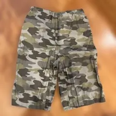 GU 迷彩柄 ハーフパンツ