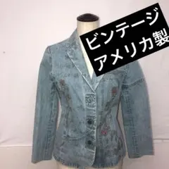 ビンテージ刺繍入り ライトブルーデニムジャケット　アメリカ製