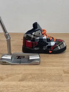 Item thumbnail for item 045ed6fc-cb44-44bc-8cfe-487e8f3f60c0