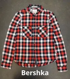 Bershka 長袖 赤黒白チェック柄 ブラウス Sサイズのサムネイル