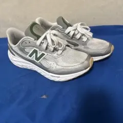 New Balance Fresh Foam Arishi スニーカーのサムネイル