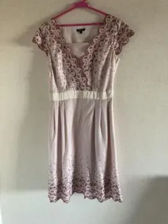 TOCCA 刺繍ワンピース