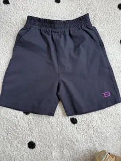 マーキーズ　MARKEY'S　黒のハーフパンツ サイズ120