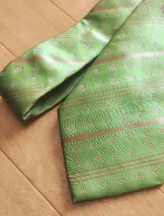 【着用少】バーバリー ネクタイ モノグラム ストライプグリーン|BURBERRY