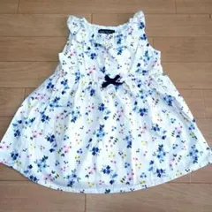 BeBe ワンピース 花柄 90サイズのサムネイル