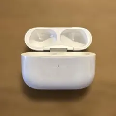 【純正品】AirPods pro 第二世代 lightningケース