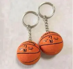 バスケットボールキーホルダー　茶色　 同種２個セット
