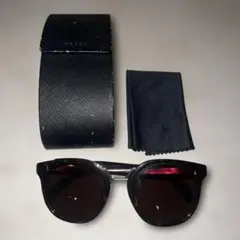 試着程度】PRADA オーバルサングラス ブラック イタリア製 - メルカリ