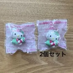 サーティワンアイスクリーム　コラボ　ハローキティ　チャーム　2個セット