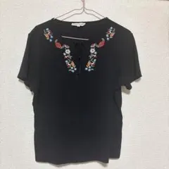 LAURA ASHLEY 刺繍 Tシャツ ブラック L