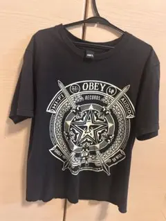 obey Tシャツ