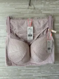 E80&L」トリンプ スレンダーラインブラ ブラ&ショーツ