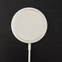 Apple純正 MagSafe 充電器 （ワイヤレス充電器）15W 1m