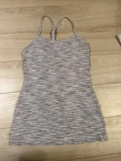 ルルレモン　ブラカップ付きタンク　グレー