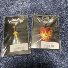 赤いロトの剣、赤いロトの盾　ピンズ