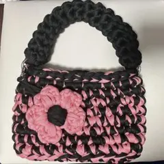Tシャツヤーン ミニバッグ お花キーホルダー付き 黒×ピンク 韓国風