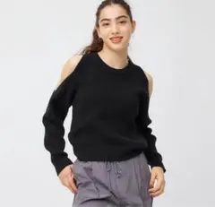 新品☆GU(ジーユー)カットアウトセーターS ブラック☆