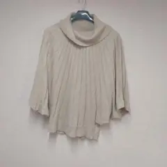 Khalita プルオーバー ベージュ プリーツ